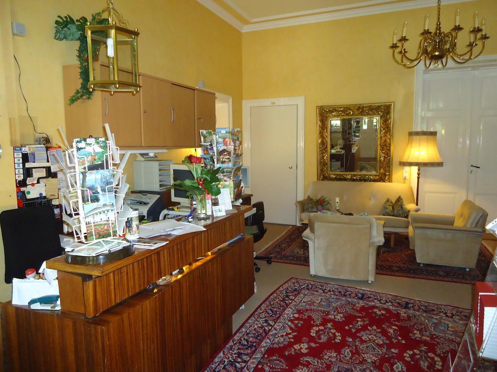 Hotel Tanneck Baden-Baden Buitenkant foto